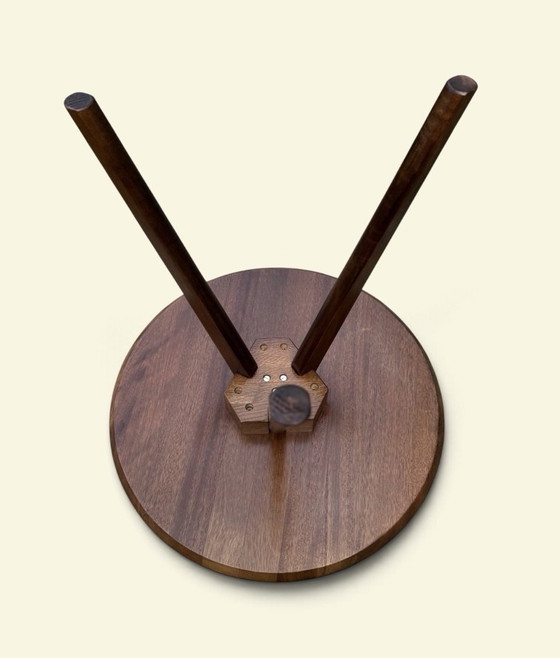Solid mahogany tripod side table | Danish style | Three legs, zero compromises | (presumably) 1960s, Wood (photo 11 of 13)
