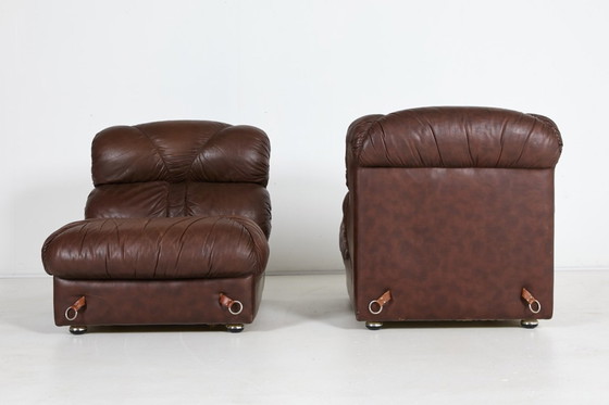 Image 1 of Poltrone lounge scultoree di design italiano vintage degli anni '70