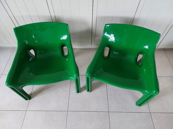 Image 1 of 2x groene Vicario stoel, Vico Magistretti voor Artemide