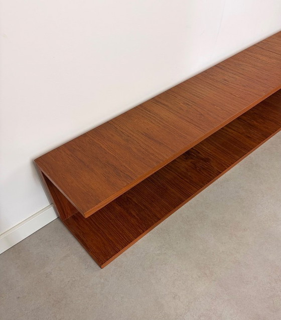 Image 1 of Teak wandplank, Wilhelm Renz stijl, zwevende plank, u plank