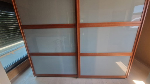 Armoire moderne Poliform cerise