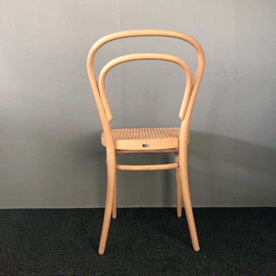 Image 1 of Thonet 214 eetkamerstoel