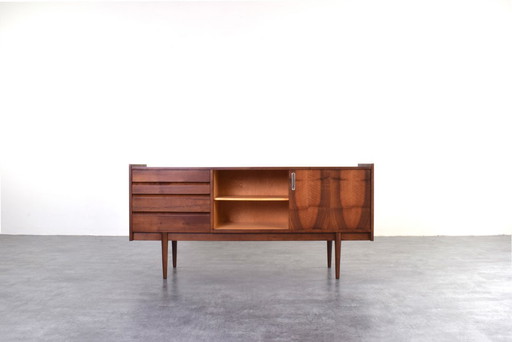 Mid-Century Polish Walnut Sideboard from Bytomskie Fabryki Mebli, 1960s.
