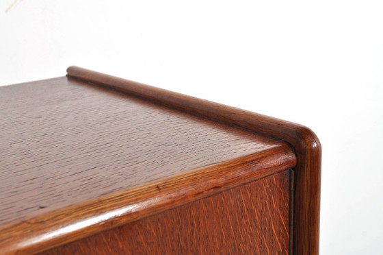 Image 1 of Vintage eiken design kast met laden, jaren 30