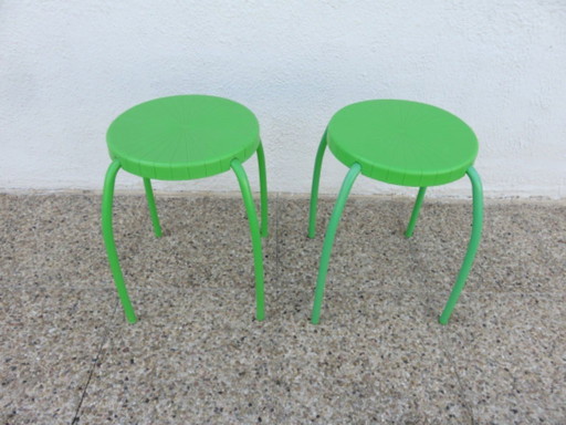 Par de taburetes de diseño Maria VINKA de IKEA de la década de 1990.