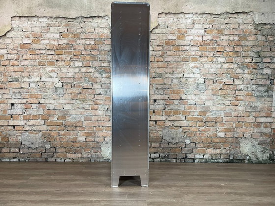 Piet Hein Eek Philips – Vitrinekasten, Glass, Aluminium (photo 3 of 10)