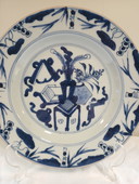 Plato de porcelana chino azul y blanco antiguo