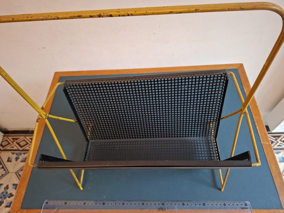 Pilastro magazine rack, Dutch vintage design, mid-century – Metal (photo 14 of 15)
