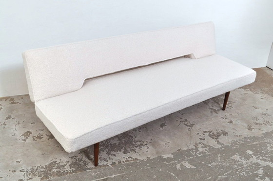 Image 1 of Divano / divano letto della metà del secolo Miroslav Navratil