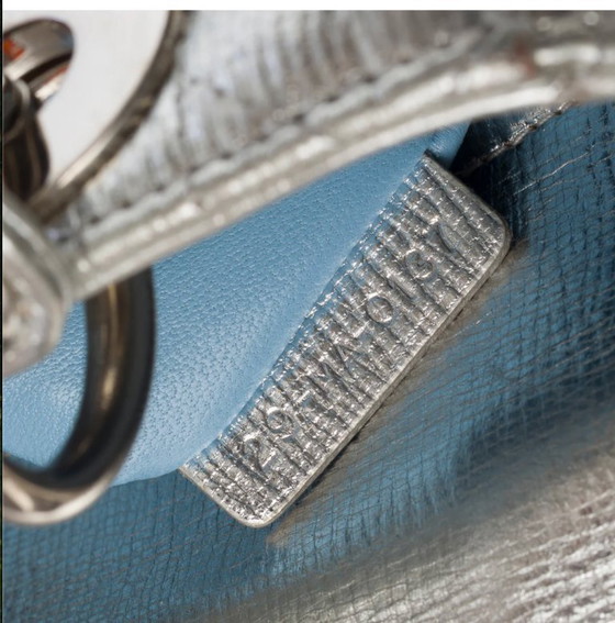 Image 1 of Borsa DIOR Lady Dior in cuoio argentato - 103267
