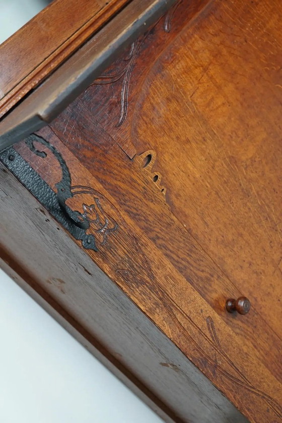 Image 1 of Coppia di vetrine/armadietti da farmacia antichi in rovere olandese in stile Art Nouveau, ca. 1904