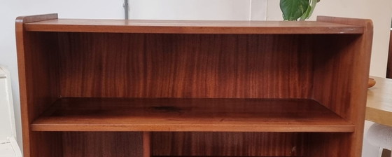 Image 1 of Credenza alta di metà secolo