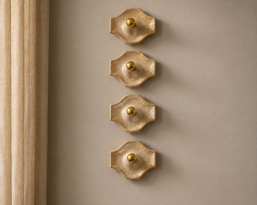 Excepcional aplique de pared escultural vintage de los años 70 con un diseño orgánico en relieve muy (photo 2 of 10)