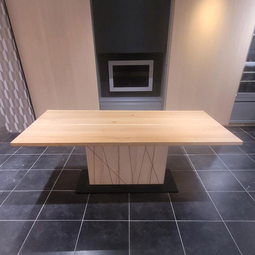 Table de salle à manger Rolf Benz 8800 - 200x98