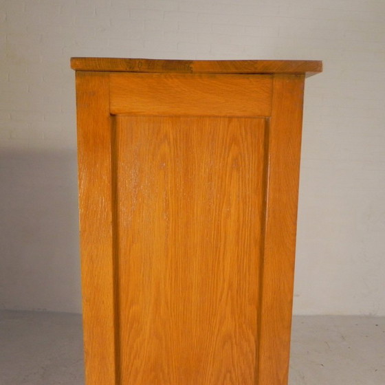 Armadio a serrandina in rovere con 2 ante, alto 150 cm, anni '30 – Cassettiere, Legno (photo 16 of 21)
