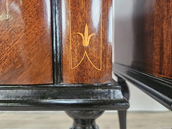1960s Mahogany Burl Nightstands With Glass Tops – Wood (photo 14 of 20)