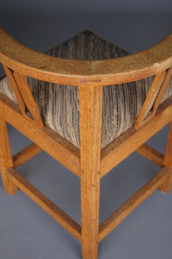 Image 1 of Englische Eckstühle im Stil des Arts and Crafts von Liberty & Co. 1920s