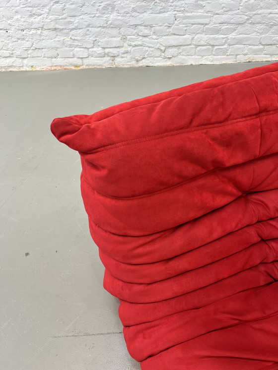 Image 1 of Ligne Roset Togo Michel Ducaroy esquina parte Alcantara