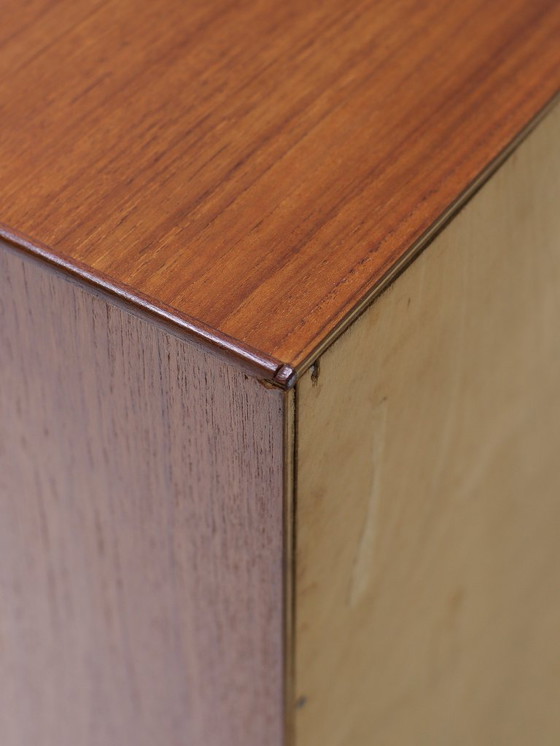 Image 1 of Commode haute étroite en teck avec étagère à chaussures, style danois vintage.