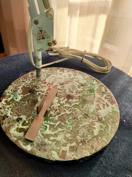 Lámpara de escritorio – Twist T-1, Lámparas de escritorio, Metal, Aluminium (photo 6 of 12)
