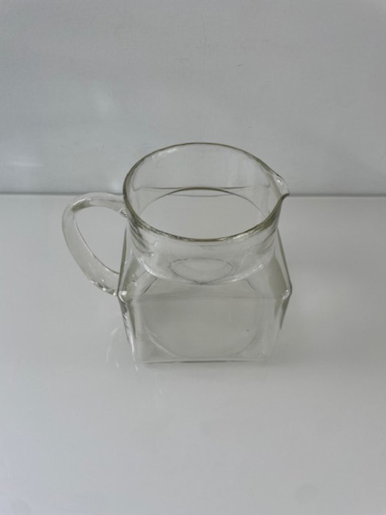 Image 1 of Jarra de cristal de diseño, forma cúbica, 1,5 L, soplada a mano.