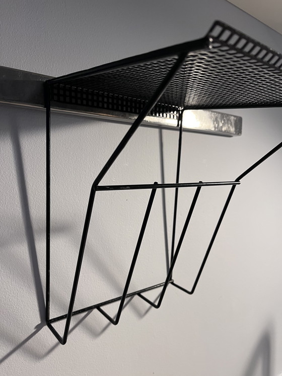 Image 1 of Support mural / porte-revues Pilastro – Tjerk Reijenga – années 1960