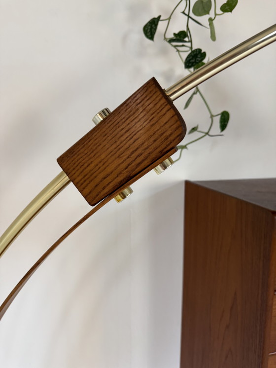Image 1 of Vintage arc lamp in marble, walnut & brass '70