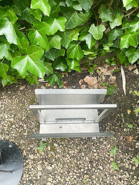 Image 1 of Soporte para periódicos