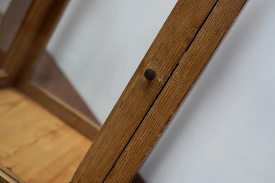 Image 1 of Pareja de vitrinas holandesas de madera de pino con imitación de roble, principios del siglo XX