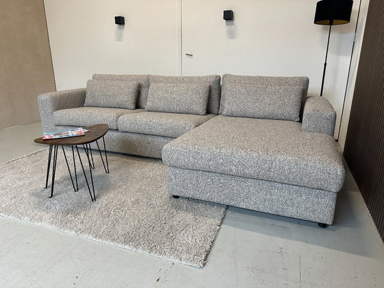 Image 1 of Sofá de muestra gris jaspeado en perfecto estado, 320x173 cm.