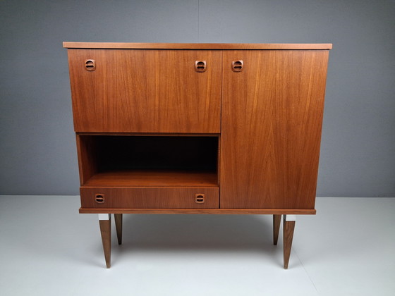 Image 1 of Vintage Scandinavian Sideboard with Bar, 1960s