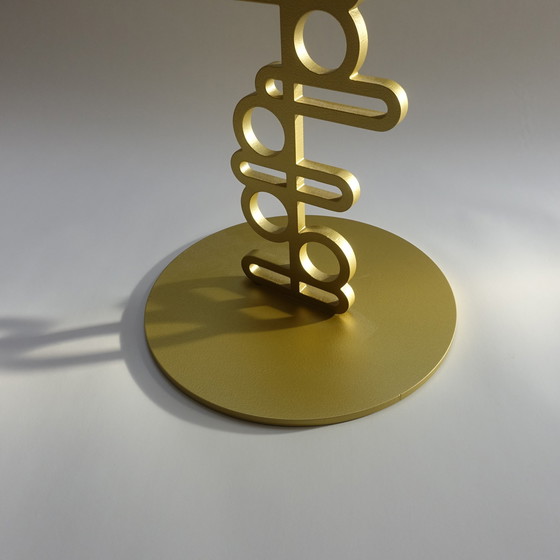 Image 1 of Extraordinary side table 'Ken' - Marcel Wanders - iconic design