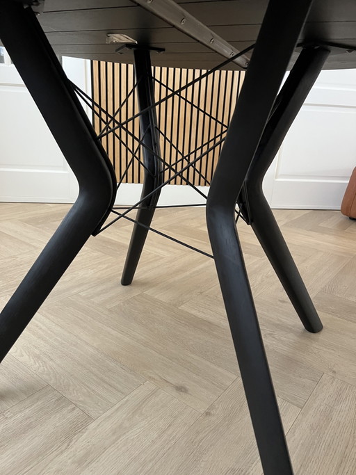 Mobitec Eclips Round Dining Table Black 135cm – eettafels, Metal, Wood