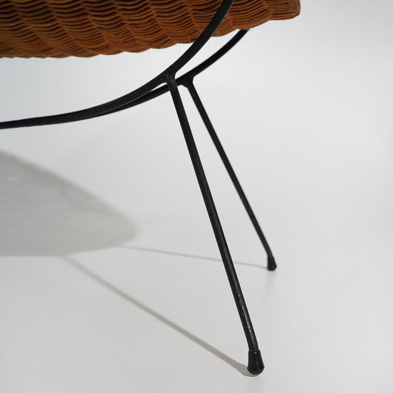 Tijdschriftenrek van rotan met metalen poten, jaren 1950 – Rattan (photo 11 of 12)