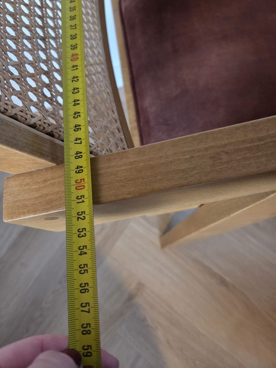 Houten stoel met rotan €100,- p.s., Eetkamerstoelen, Bruin (foto 6 van 10)