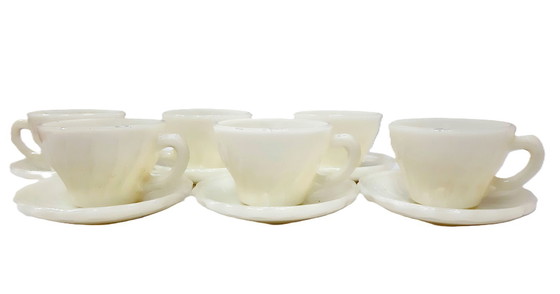 Image 1 of Set van 6 vintage kopjes en schotels van Chinees porselein