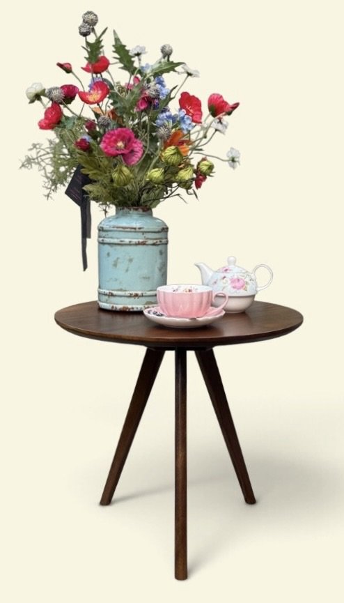 Solid mahogany tripod side table | Danish style | Three legs, zero compromises | (presumably) 1960s, Wood (photo 2 of 13)