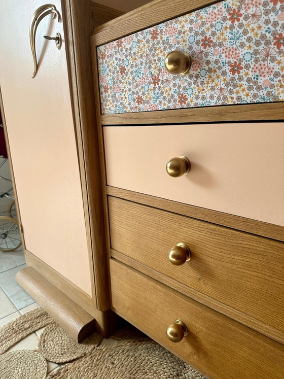 Asymmetrische Vintage Kledingkast, Hout & Poederroze – Kledingkasten, Wood (photo 7 of 9)