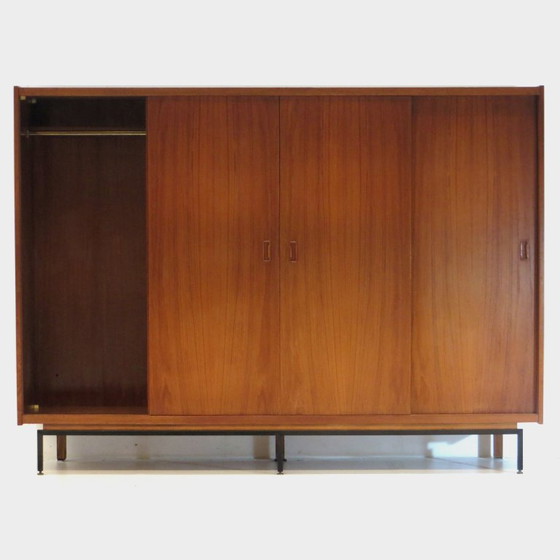 Image 1 of Grote vintage design kledingkast in teak met schuifdeuren, 1960s