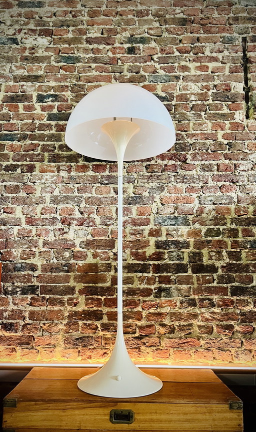 Louis Poulsen - Panthella Vloerlamp Model 28715 - Panthon Verner