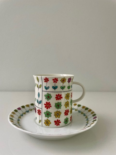 Image 1 of 4 tazze e piattini Rosenthal d'epoca | Design Hans-Theo Baumann & Emilio Pucci