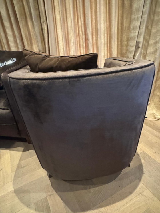 Image 1 of 2 MAGNIFIQUES FAUTEUILS FENDI CASA