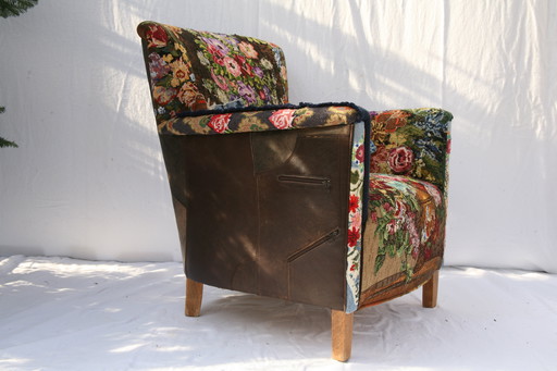 Zipperless number armchair