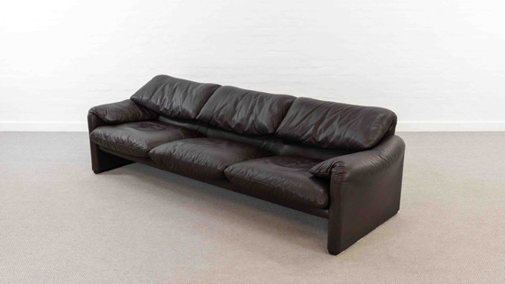 Image 1 of Cassina Maralunga 3-Sitzer-Sofa aus Leder von Vico Magistretti