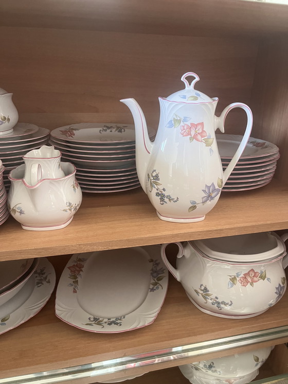 Image 1 of Servies bloemen