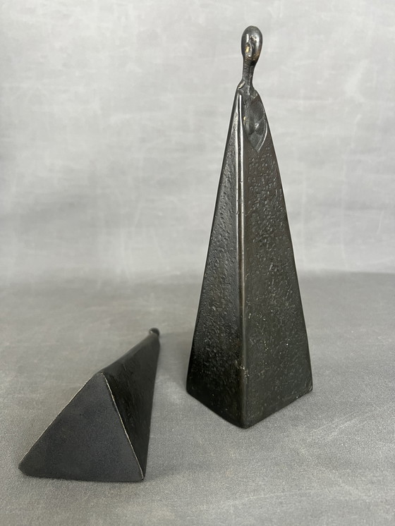 Image 1 of Sydney Kumalo (1935–1988) Scultura in bronzo di una donna