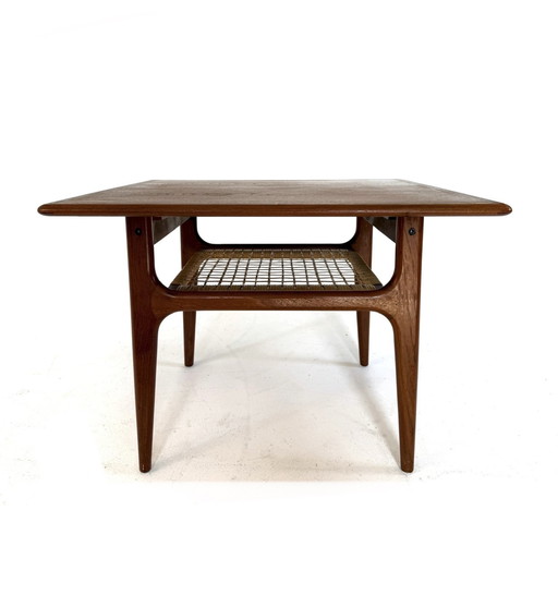 Vintage Danish teak coffee table, Trioh '60s