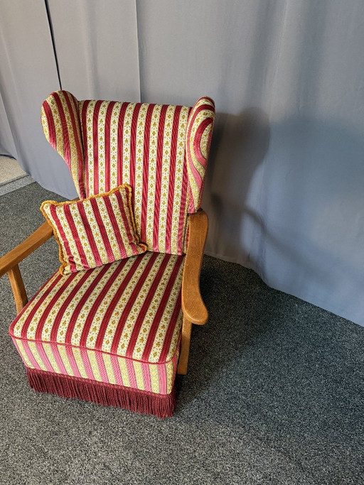 Sillón clásico con respaldo alto – fauteuils, Wood