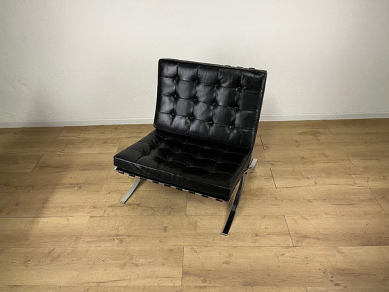 Image 1 of Knoll - Ludwig Mies van der Rohe - Fauteuil - Chaise Barcelone