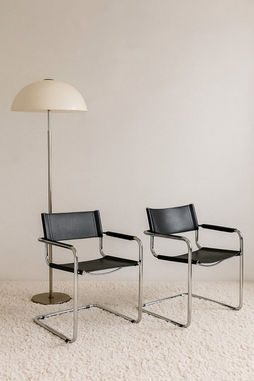 Paire de fauteuils cantilever Italie, style Bauhaus 